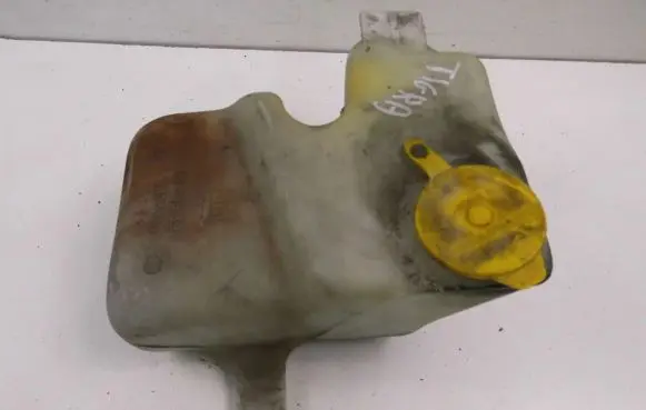 Opel Tigra A Windshield washer fluid reservoir/tank 90386397