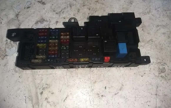 Volvo S60 Fuse box set 518322110