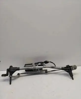 Renault Megane III Front wiper linkage and motor W000007226