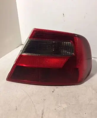 Mitsubishi Carisma Rear/tail lights 151100