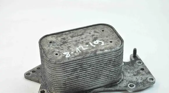 Engine oil radiator