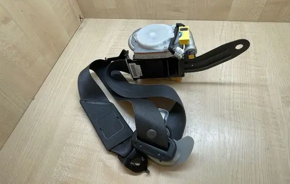 Honda Civic Front seatbelt 066442 81450TV1E010M4