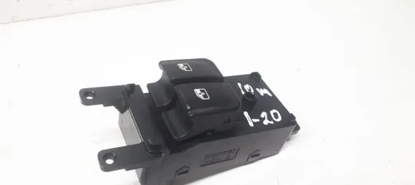 Hyundai i20 (PB PBT) Electric window control switch 202008163