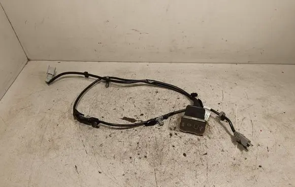 Lancia Thema AUX in-socket connector 68068290AB