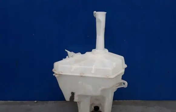Hyundai Elantra Windshield washer fluid reservoir/tank 986103X000