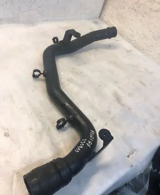 Audi Q7 4L Intercooler hose/pipe 7l6145720a