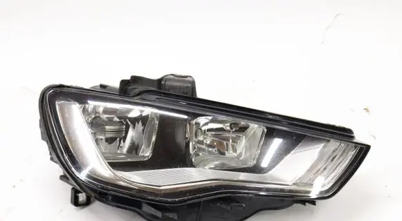 Audi A3 S3 8V Headlight/headlamp 8V0941004AJ