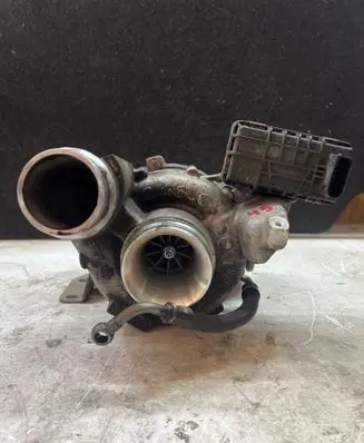 BMW 3 E92 E93 Turbo 779975807 NBT02304F