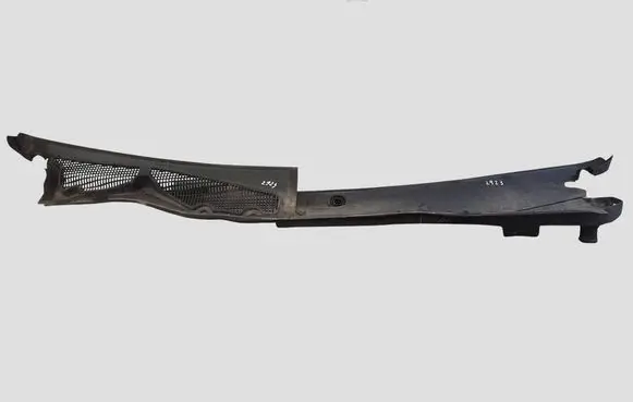 Cadillac CTS Wiper trim 184695047 25765426