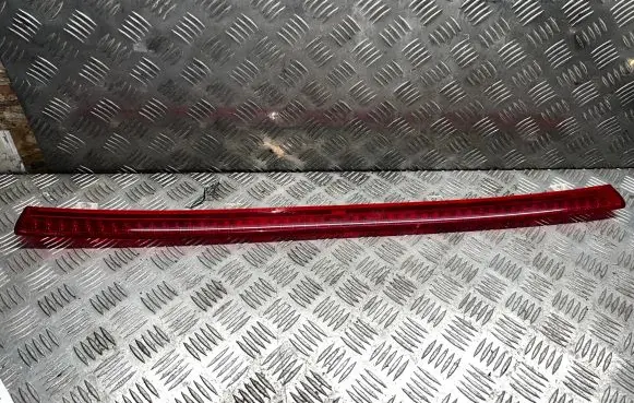 Honda HR-V Third/center stoplight P1076