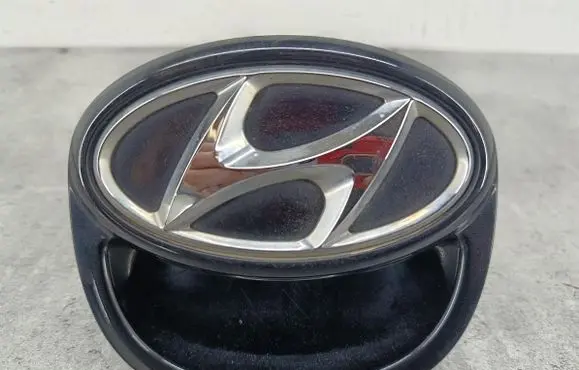Hyundai i30 Tailgate/trunk/boot open switch 873702R000