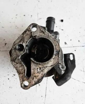 Renault Scenic II - Grand scenic II Vacuum pump