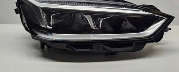 Audi A5 Headlight/headlamp 8W6941034D A116