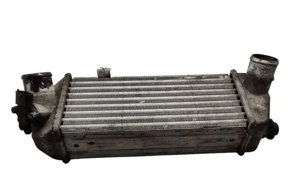 KIA Venga Intercooler radiator 3930084400 9490930502