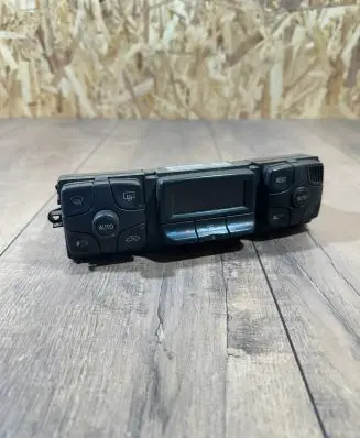 Mercedes-Benz S W220 Climate control unit 2208300985