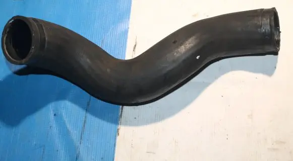 Volvo XC90 Engine coolant pipe/hose 30766440