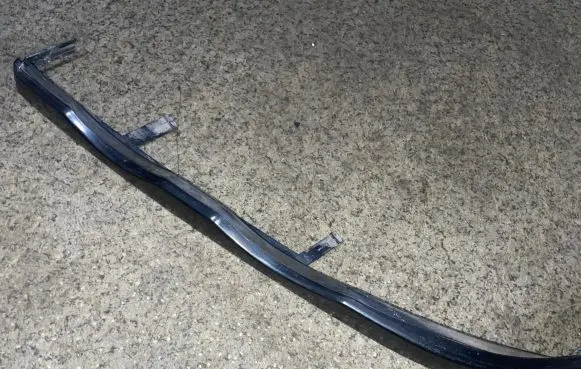 Under headlight/headlamp trim
