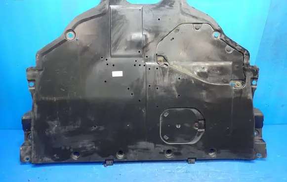Mazda CX-5 Engine splash shield/under tray K6805