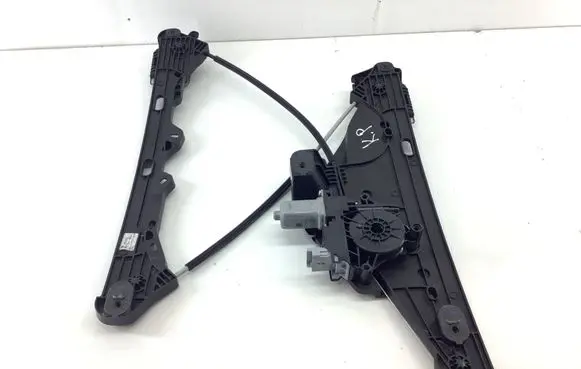 Opel Mokka B Front door window regulator with motor 9828130780 156201492 9828416780