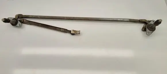 Mercedes-Benz COMPAKT W115 Front wiper linkage 