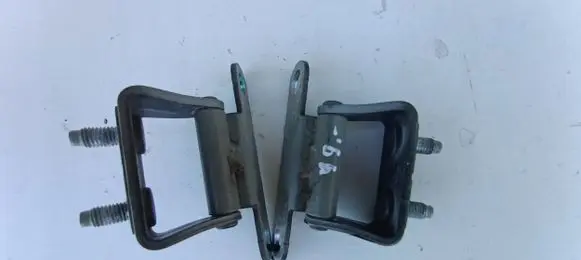 Hyundai Santa Fe Tailgate/trunk/boot hinge
