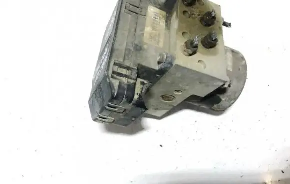 Mazda Premacy ABS Pump cb77437az 044001323658