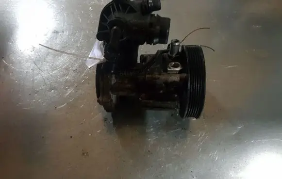 BMW 5 E60 E61 Power steering pump