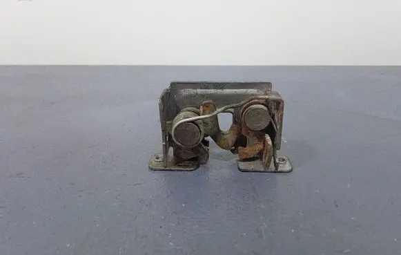 BMW X6 E71 Engine bonnet/hood lock/catch 7178754