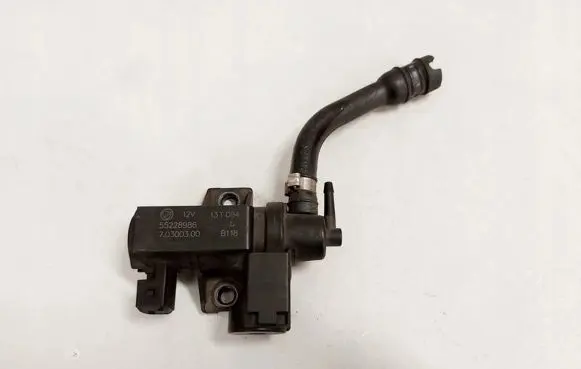 Fiat 500L Vacuum valve 55228986