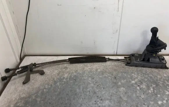 Seat Leon (1P) Gear shifter/selector 1K0711049AS