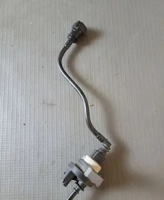 Dacia Duster II Vacuum valve 269516045