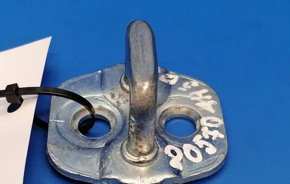 Nissan 370Z Front door lock loop/hook striker 80570AH300
