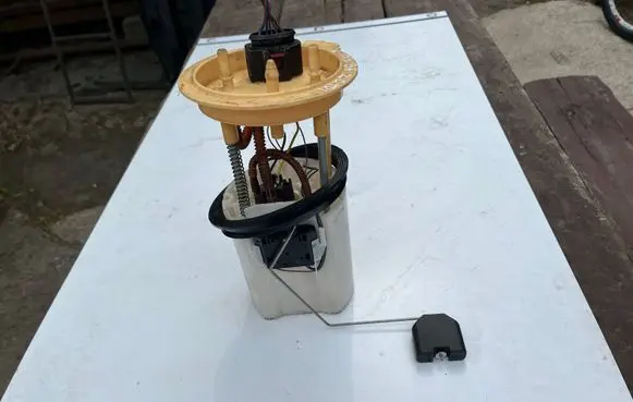 Volkswagen PASSAT B7 In-tank fuel pump 3AA919050B A2C53423480