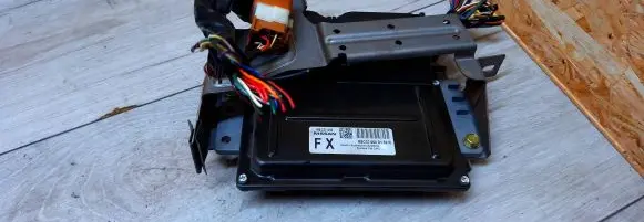 Nissan Primera Engine control unit/module Mec37050 Mec37050d15315