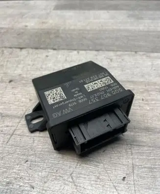 Volkswagen PASSAT B8 Light module LCM 5Q0907357 071010217