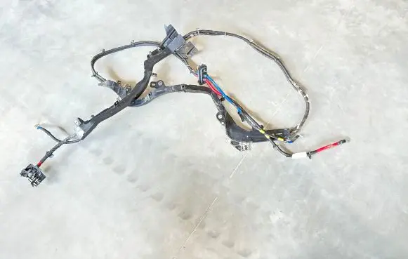 Volvo XC60 Positive cable (battery) 32320784 31654934 31654936