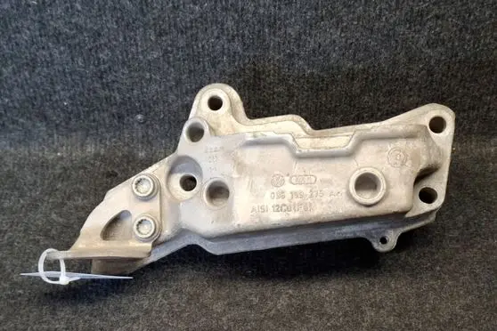 Volkswagen Golf VI Engine mounting bracket 036199275AH