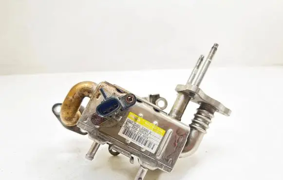 Toyota Urban Cruiser (XP110) EGR valve cooler 2560133060B 13064190004 09080005416