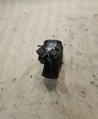 Audi A6 S6 C5 4B ABS Pump 8E0614111M
