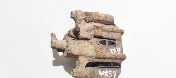 Honda Element Rear brake caliper