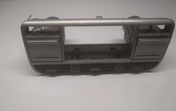 Dash center air vent grill