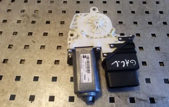 Seat Altea XL Rear door window regulator motor 1K0959703AE E840311208 7746021800