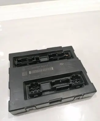 Audi A5 8T 8F Comfort/convenience module 8K0907064CT 5DK00991983