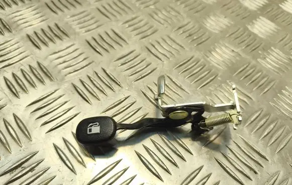 Hyundai i20 (GB IB) Fuel cap release pull handle 