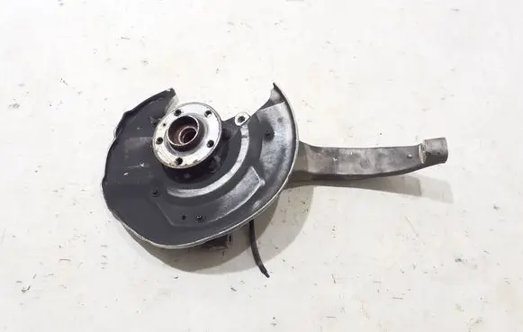Volvo XC60 Front wheel hub 32298139