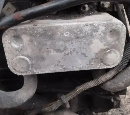 Engine oil radiator