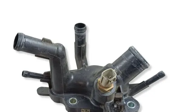 Mitsubishi Outlander IV Thermostat/thermostat housing 