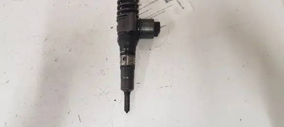 Audi A6 S6 C6 4F Fuel injector 0414720404 03G130073G