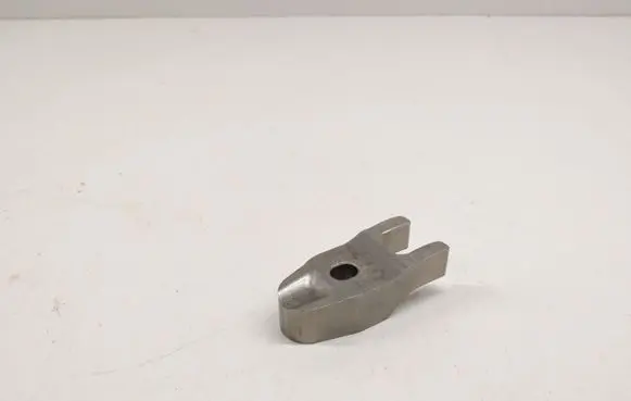 Volvo V60 Fuel Injector clamp holder