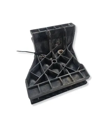 Audi A8 S8 D2 4D Rear bumper mounting bracket 4D0807454